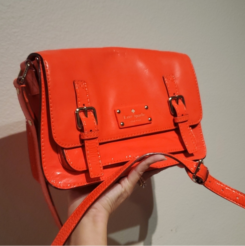 Vintage Kate Spade Essex Scout Cambridge Patent Leather Neon Messenger Bag
